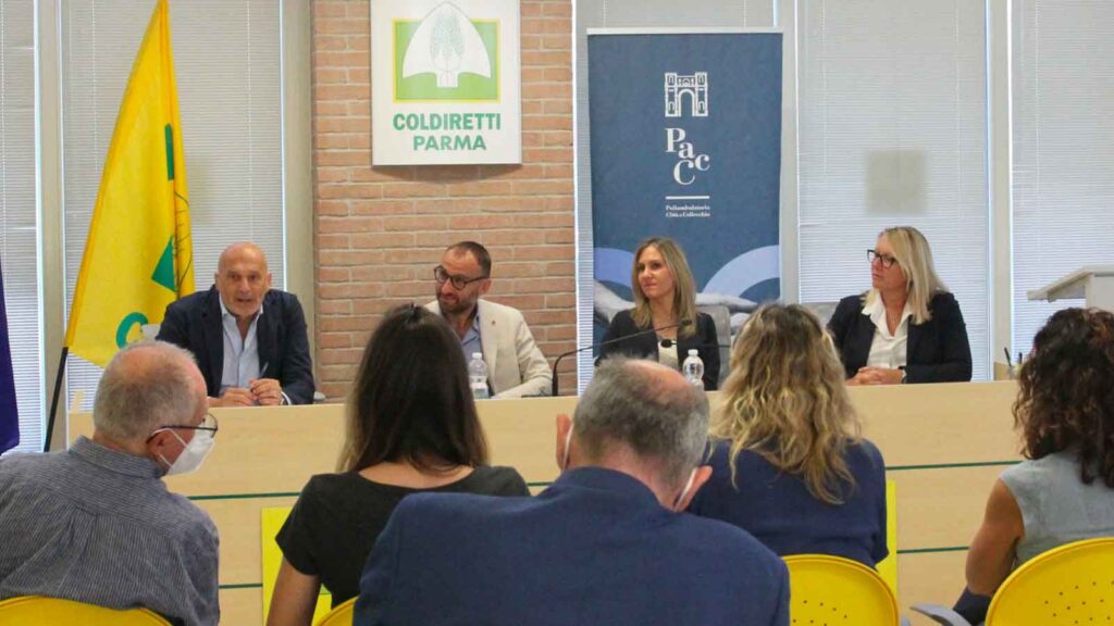 conferenza stampa convenzione epaca pacc poliambulatorio collecchio parma